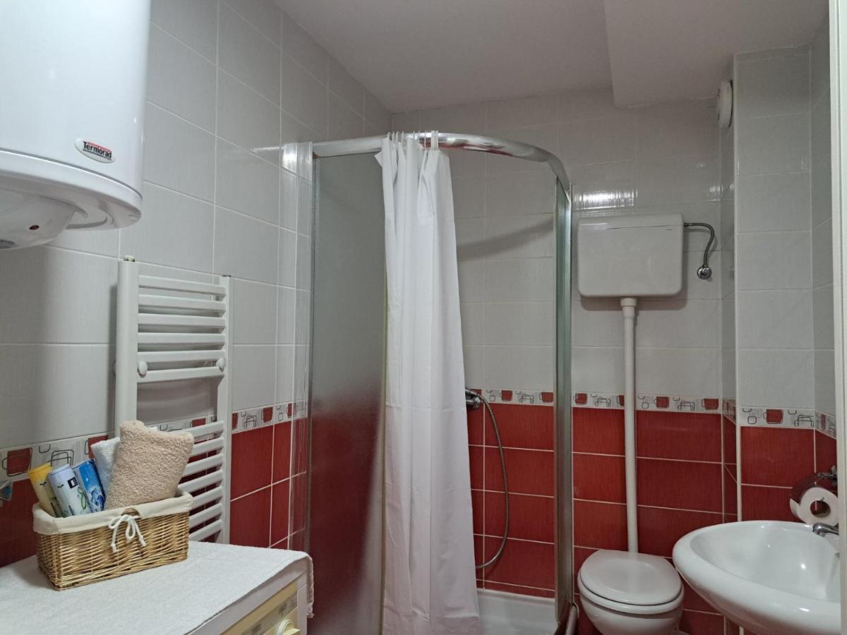 Teanta Apartman Sombor Buitenkant foto